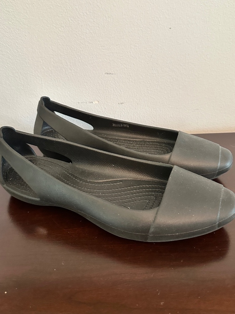 Crocs Sienna Flat Shoes Black Slip On Iconic Comfort Ballet Women Size 11